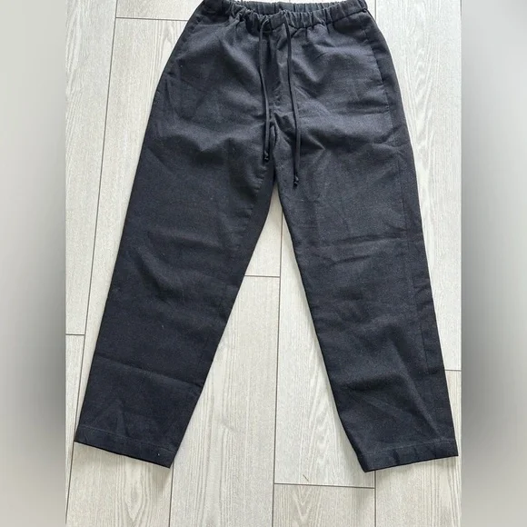 Babaton Black Relaxed Drawstring Pants - Picture 1 of 10
